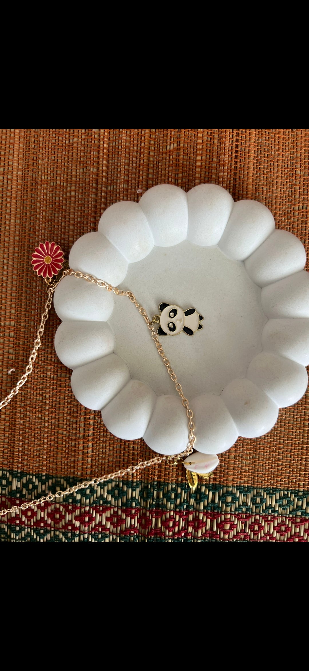 Panda & Daisy Dee Chain