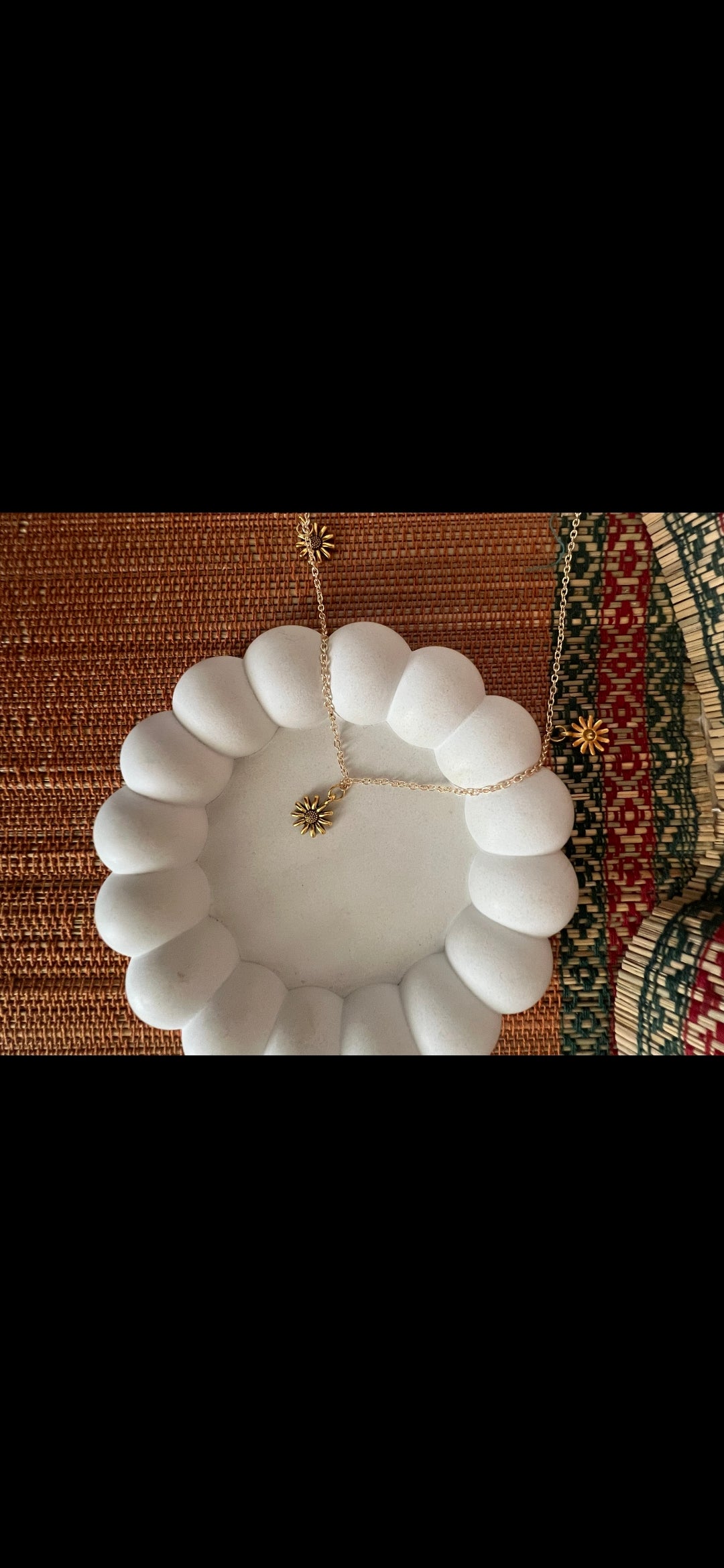 Soulful Sunflower Chain
